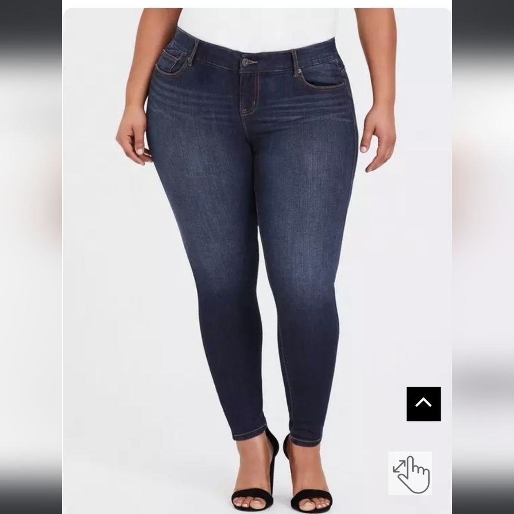 Torrid Bombshell Skinny Women's Stretch Jeans Sz 20R Good condition